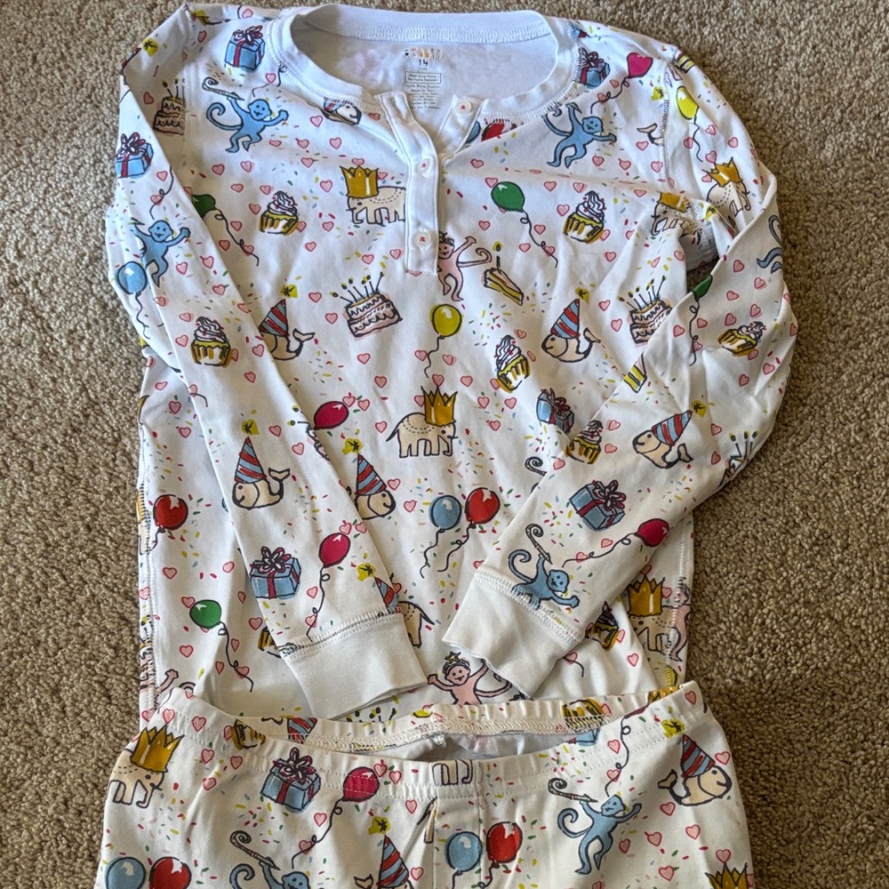 Roller Rabbit Happy Birthday Kids Pajama Set